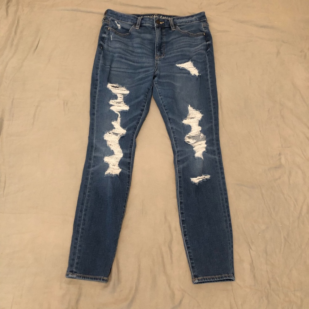 American Eagle Ripped Jegging